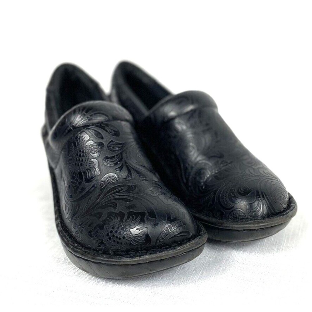 BOC Born Women's Clogs Mules Slip On Shoes Size 7 Black Paisley Design